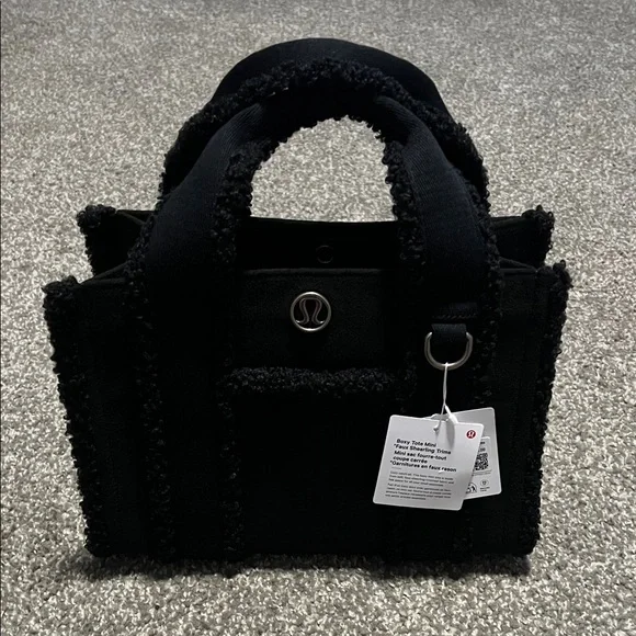 ❗️FINAL❗️ 🆕 LULULEMON Boxy Tote Mini 4.5L - Picture 1 of 5
